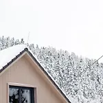 Bindt Chalet